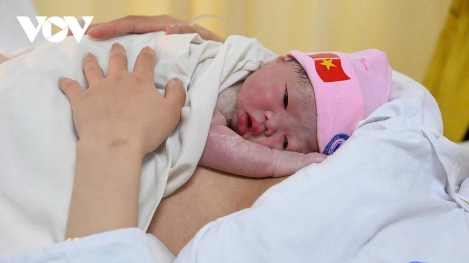 Baby boy born at the stroke of Vietnam’s National Day